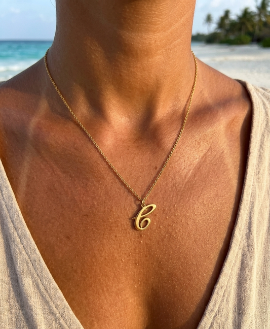 Collier lettre C