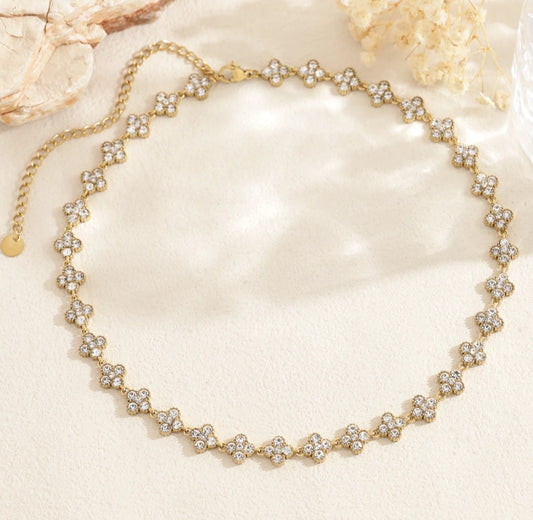 Collier Tesnim blanc